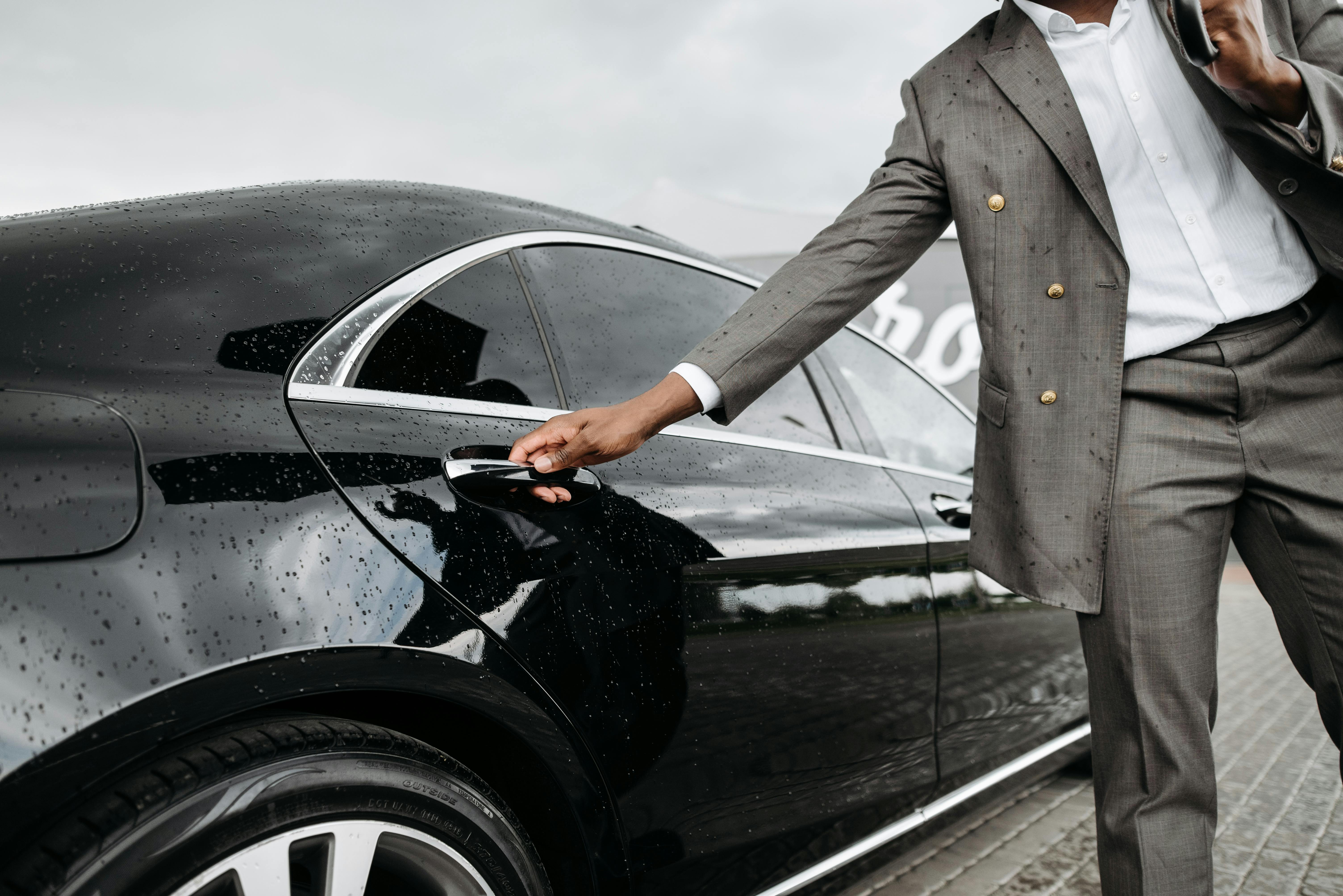 Private chauffeur service — contact us — ELITE Concierge