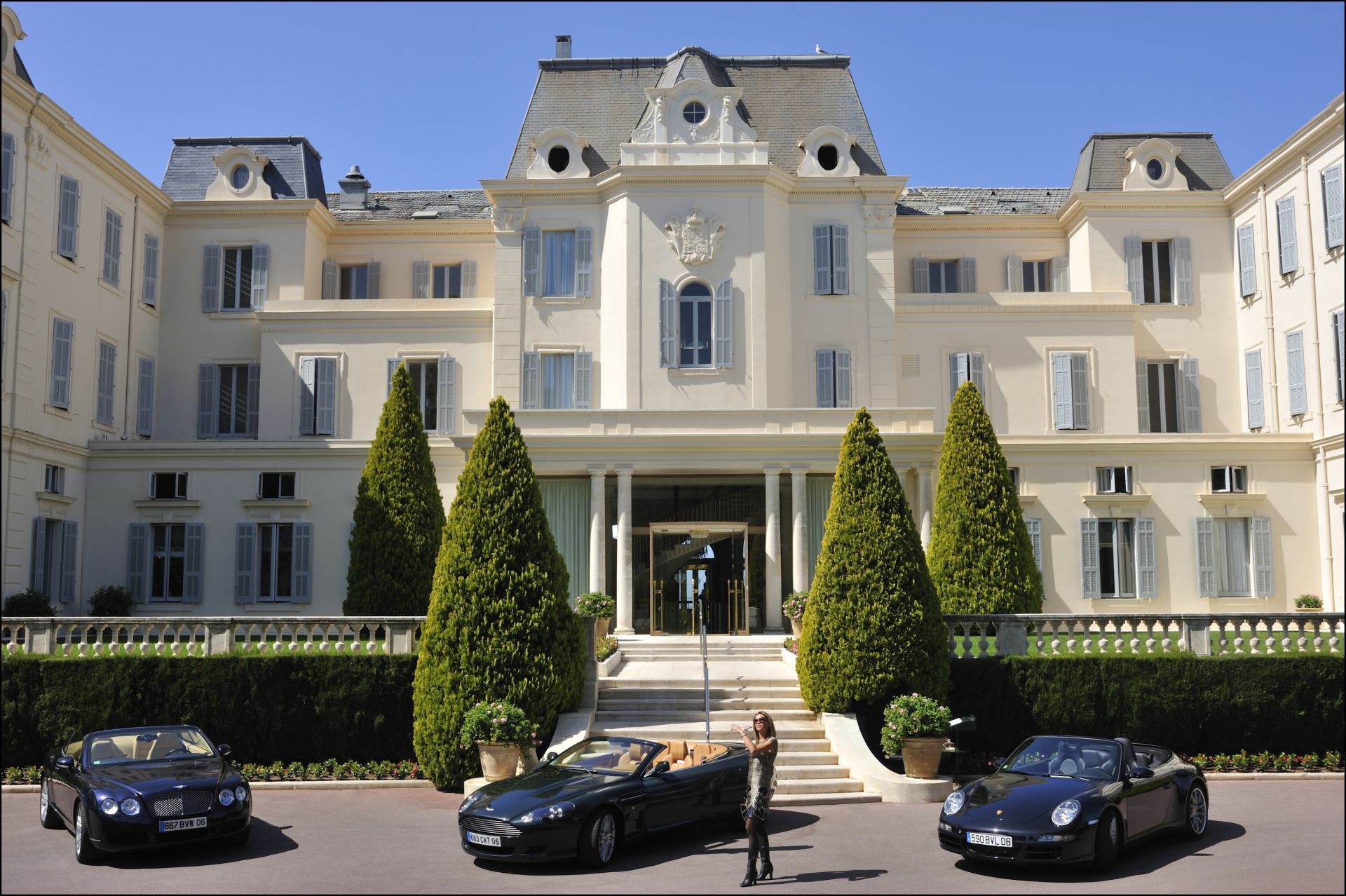 Hôtel du Cap-Eden-Roc suite — luxury hotel booking — ELITE Concierge